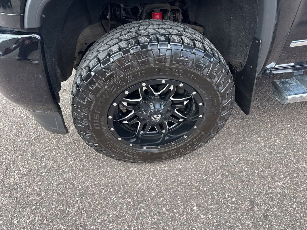 Used 2019 GMC Sierra 2500 Denali w/ Duramax Plus Package image 22