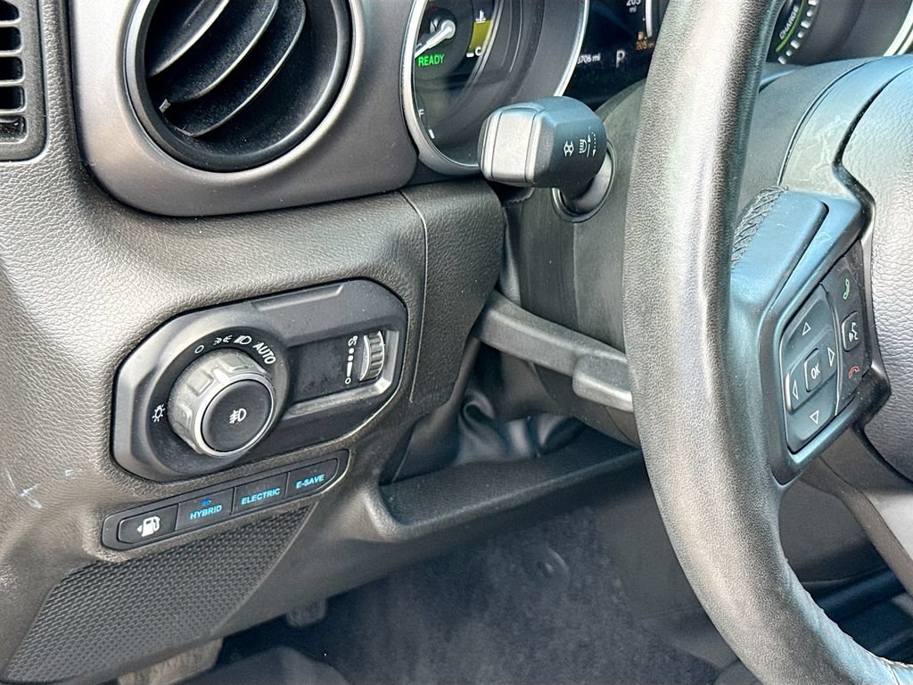 Used 2023 Jeep Wrangler Unlimited w/ Cold Weather Group AWD/4WD image 11
