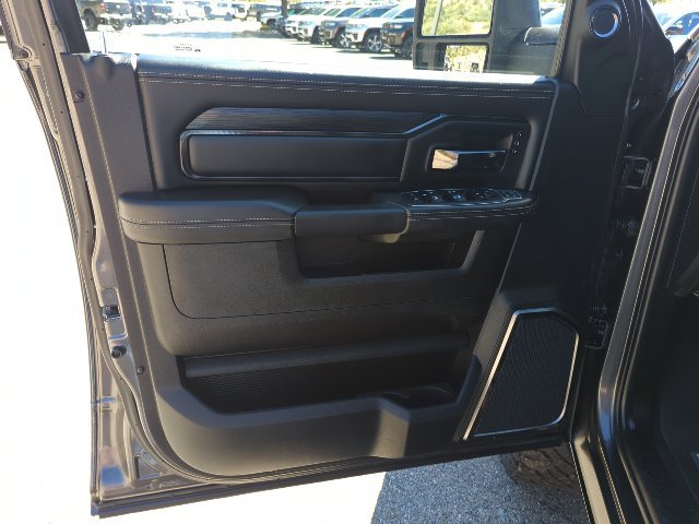 Used 2023 RAM 2500 Rebel w/ Level 2 Equipment Group AWD/4WD image 17