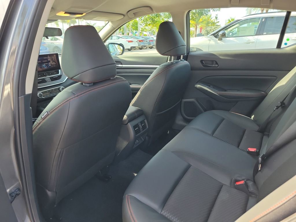 New 2026 Nissan Altima 2.5 SR FWD image 5