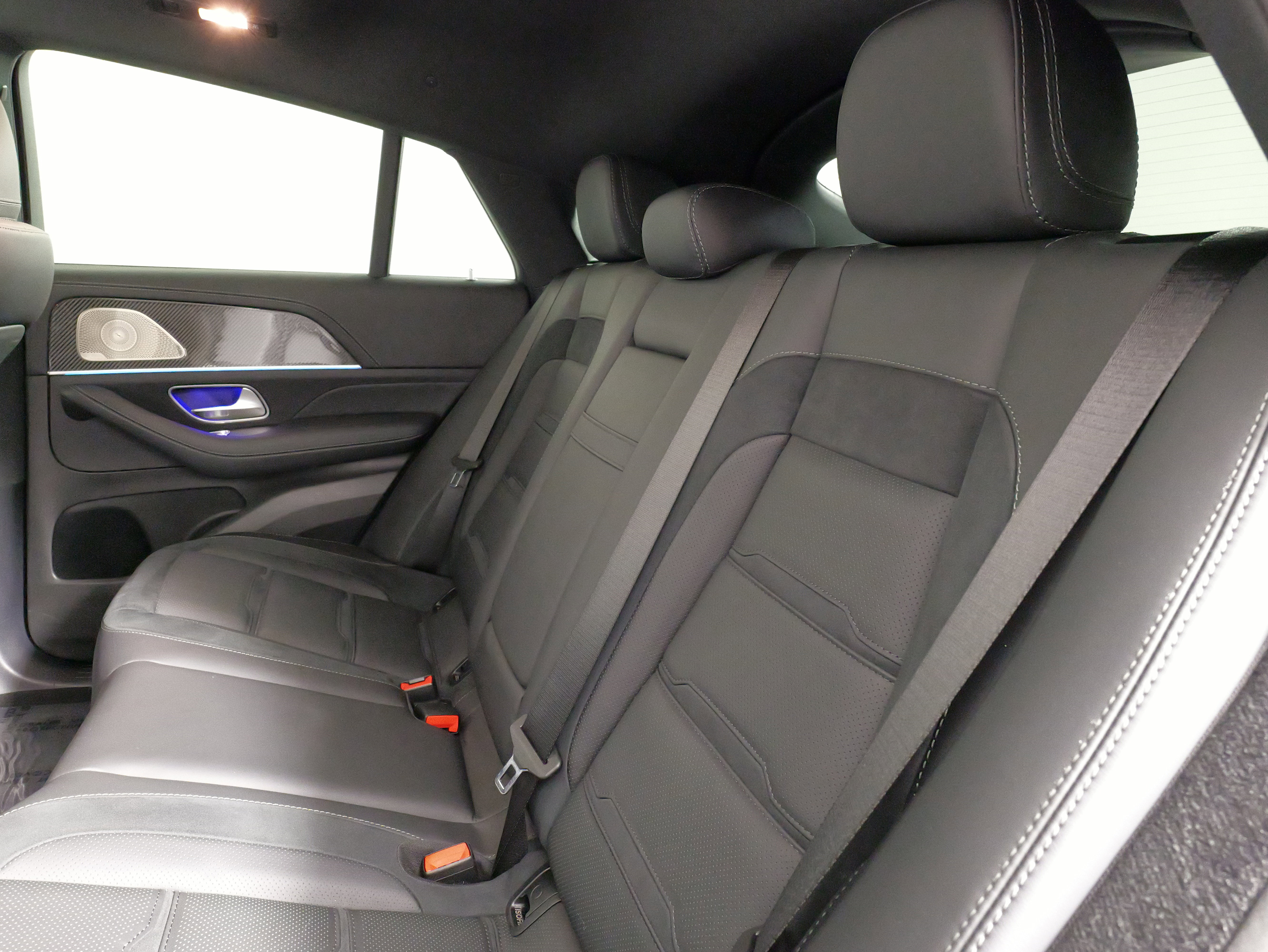 Used 2024 Mercedes-Benz GLE 53 AMG 4MATIC Coupe w/ Driver Assistance Package image 35