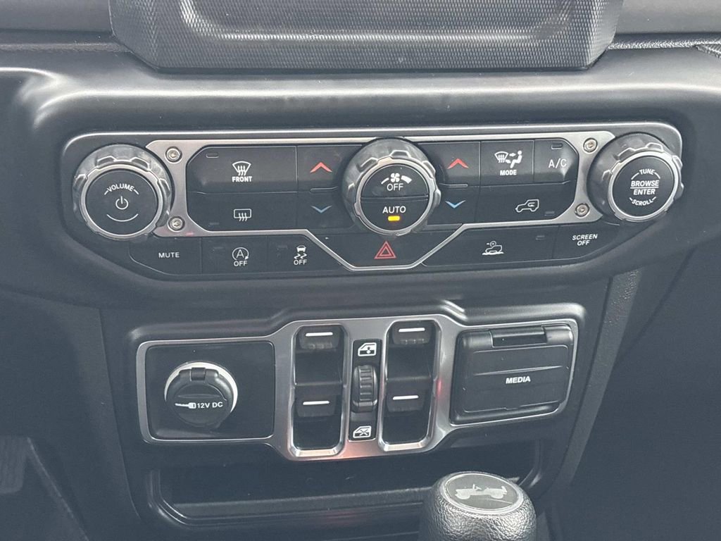 Used 2021 Jeep Wrangler Unlimited Sport image 19