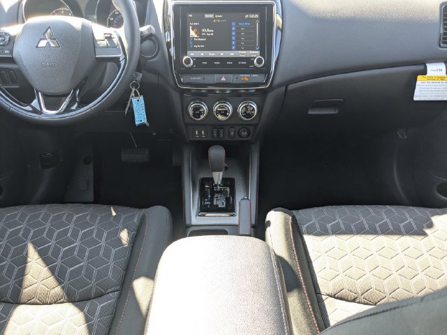 New 2026 Mitsubishi Outlander Sport LE AWD/4WD image 17