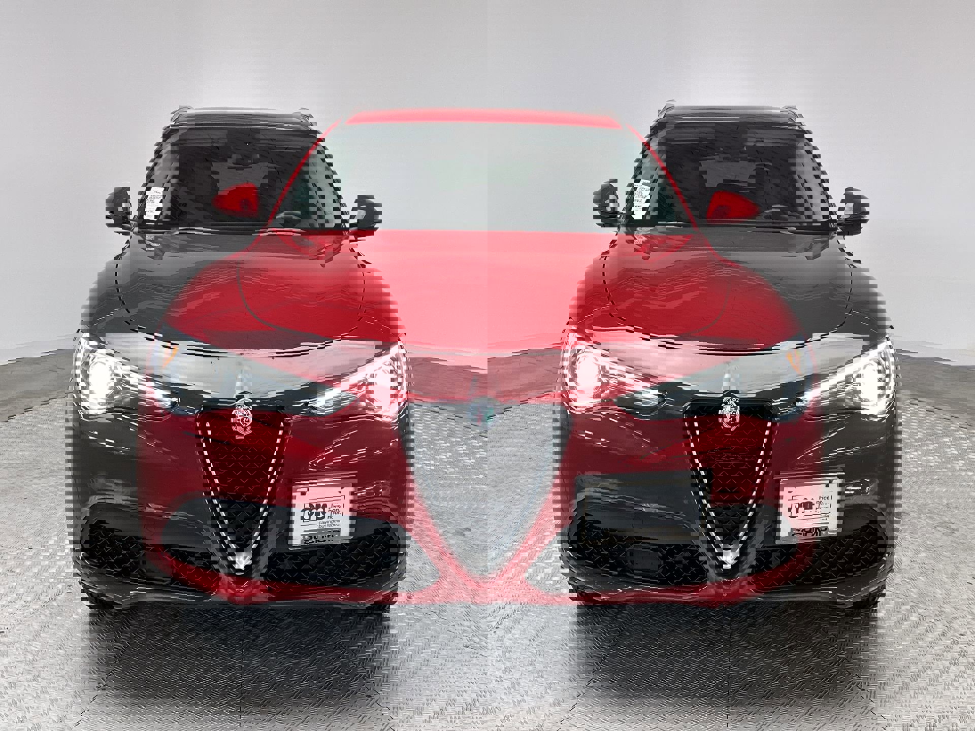 Used 2018 Alfa Romeo Stelvio Ti image 28