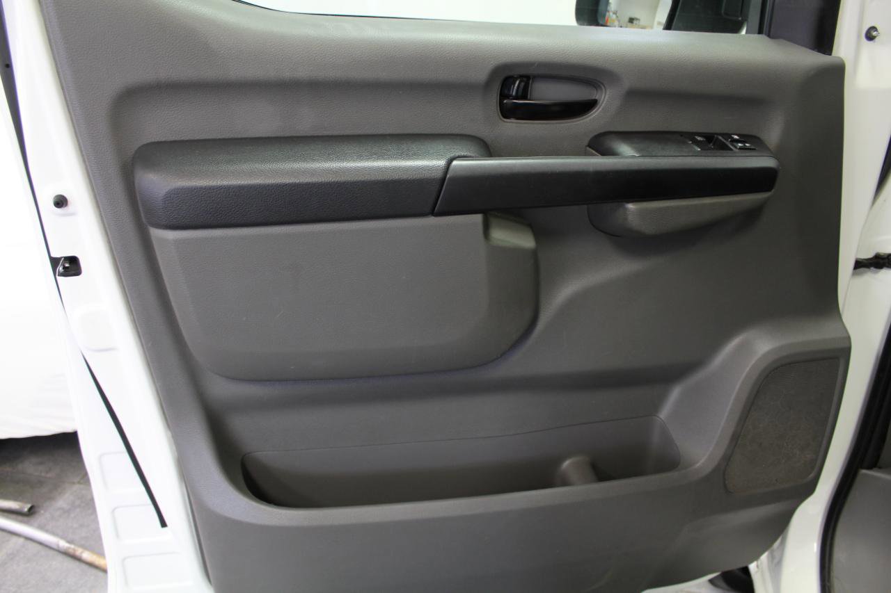 Used 2021 Nissan NV 1500 S image 17