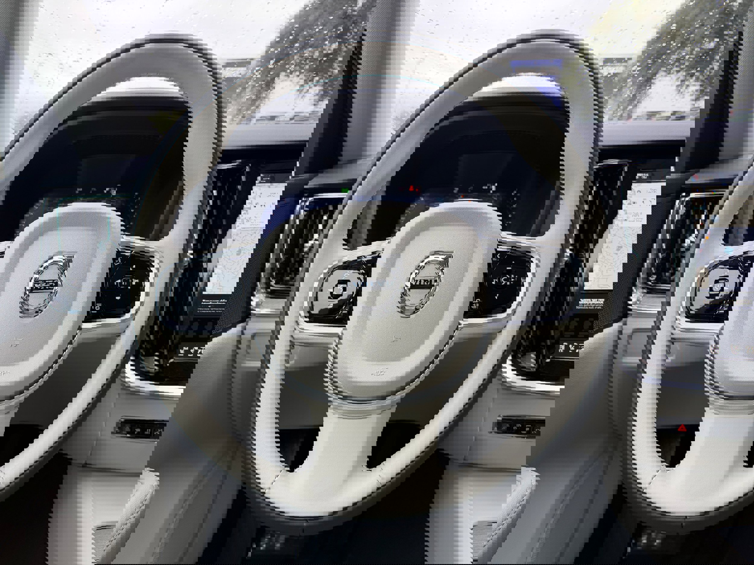 New 2026 Volvo V60 B5 Cross Country Plus w/ Protection Package Premier image 14