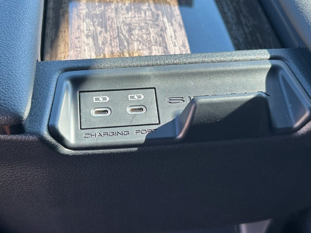 Used 2026 Toyota Sienna Limited AWD/4WD image 23