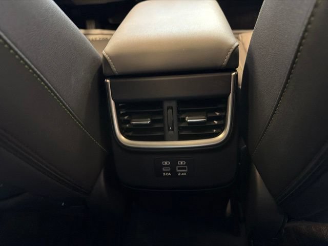 Used 2025 Subaru Outback Onyx Edition AWD/4WD image 39