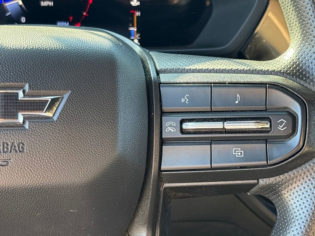 Used 2023 Chevrolet Colorado Trail Boss w/ Technology Package image 20