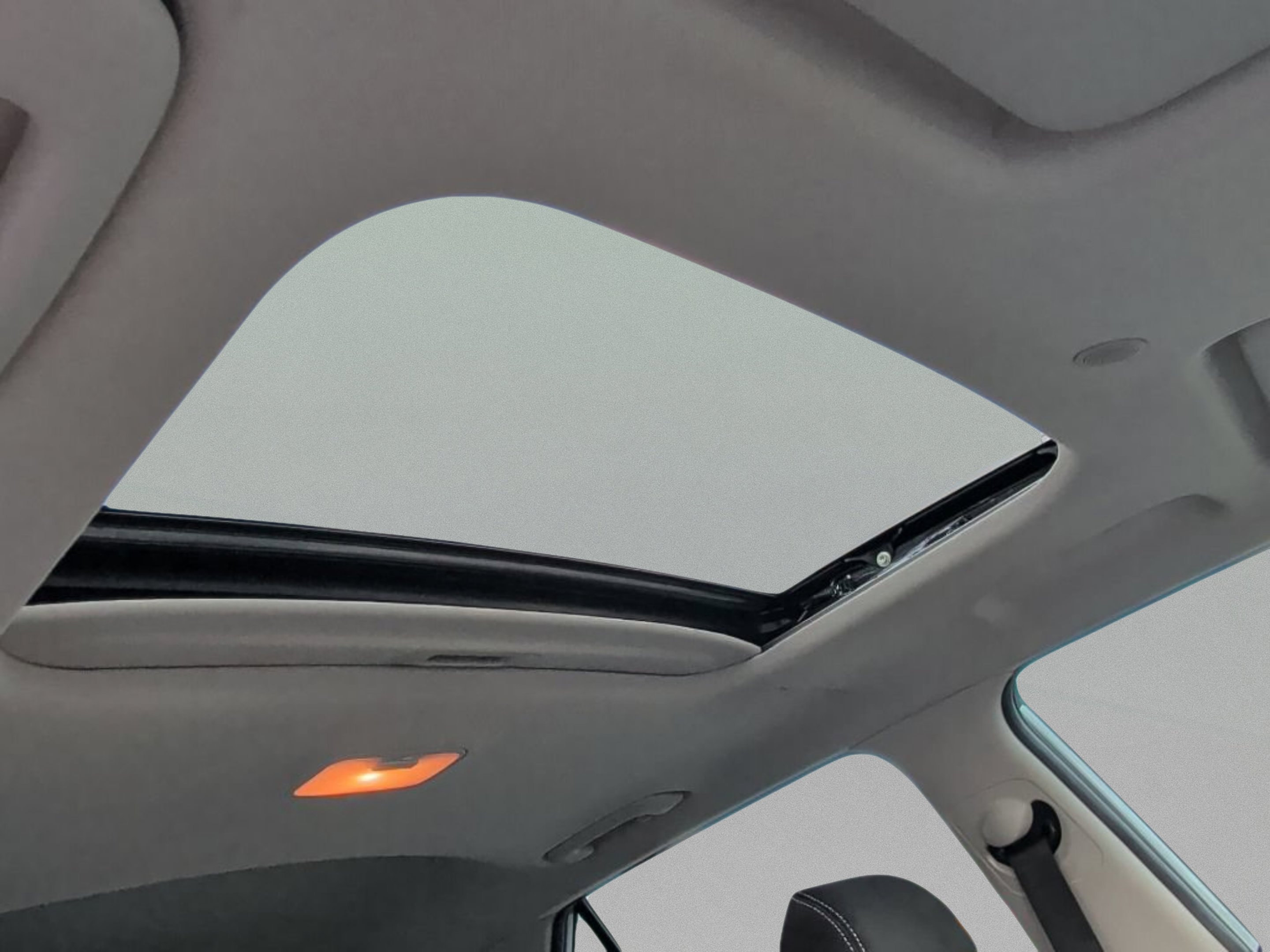 Used 2022 Hyundai Venue SEL FWD image 46