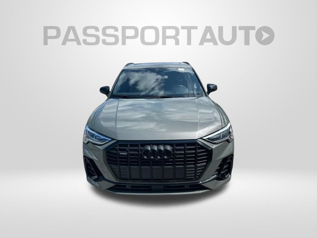 Used 2025 Audi Q3 2.0T Premium Plus AWD/4WD image 2