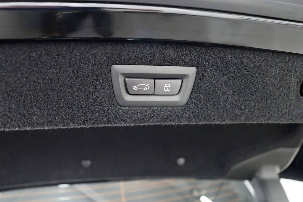 Used 2026 BMW M850i xDrive AWD/4WD image 47
