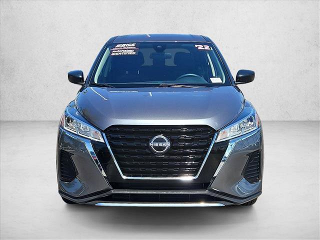 Used 2022 Nissan Kicks S FWD image 2