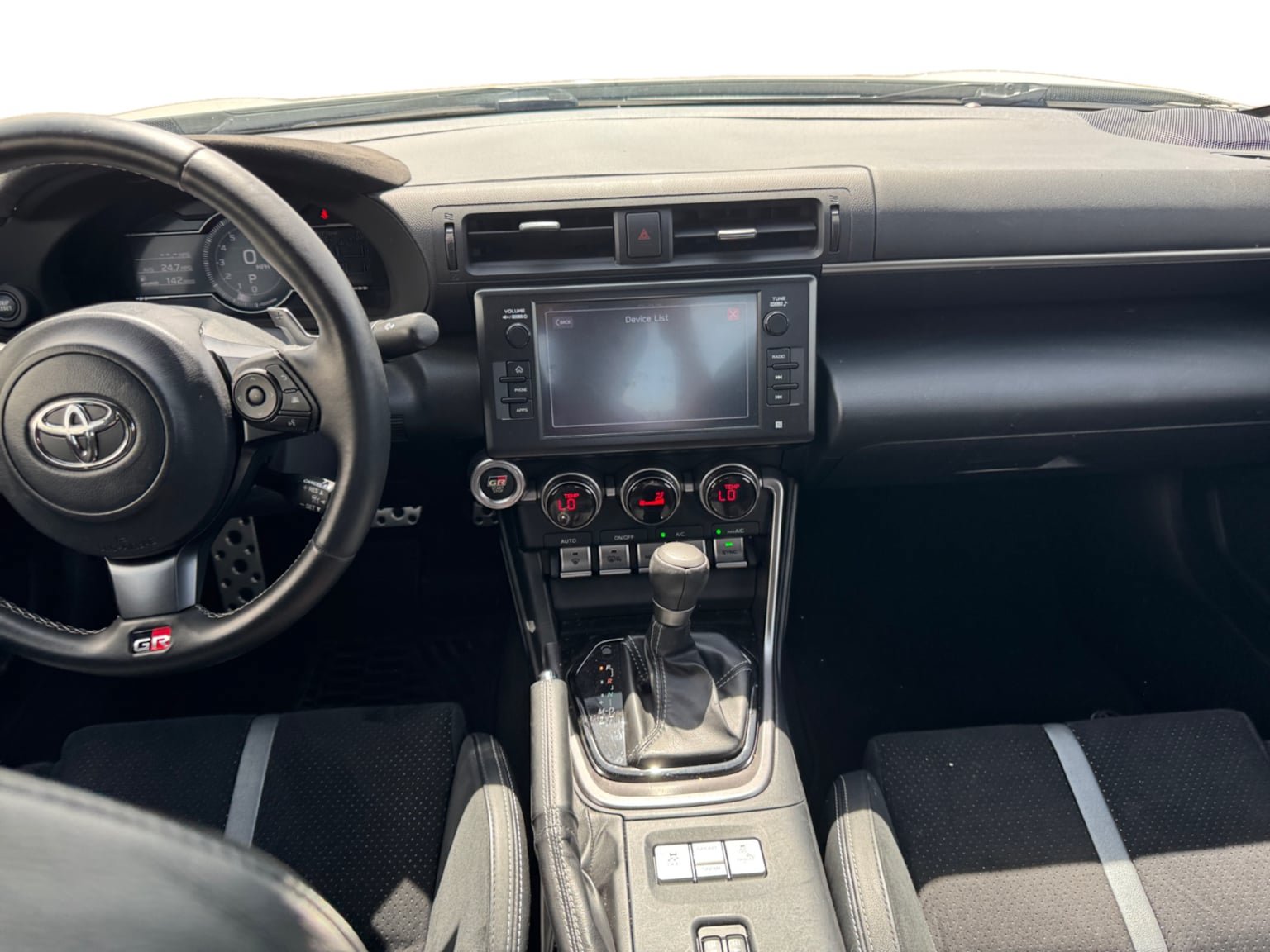 Used 2022 Toyota GR86 Premium RWD image 12