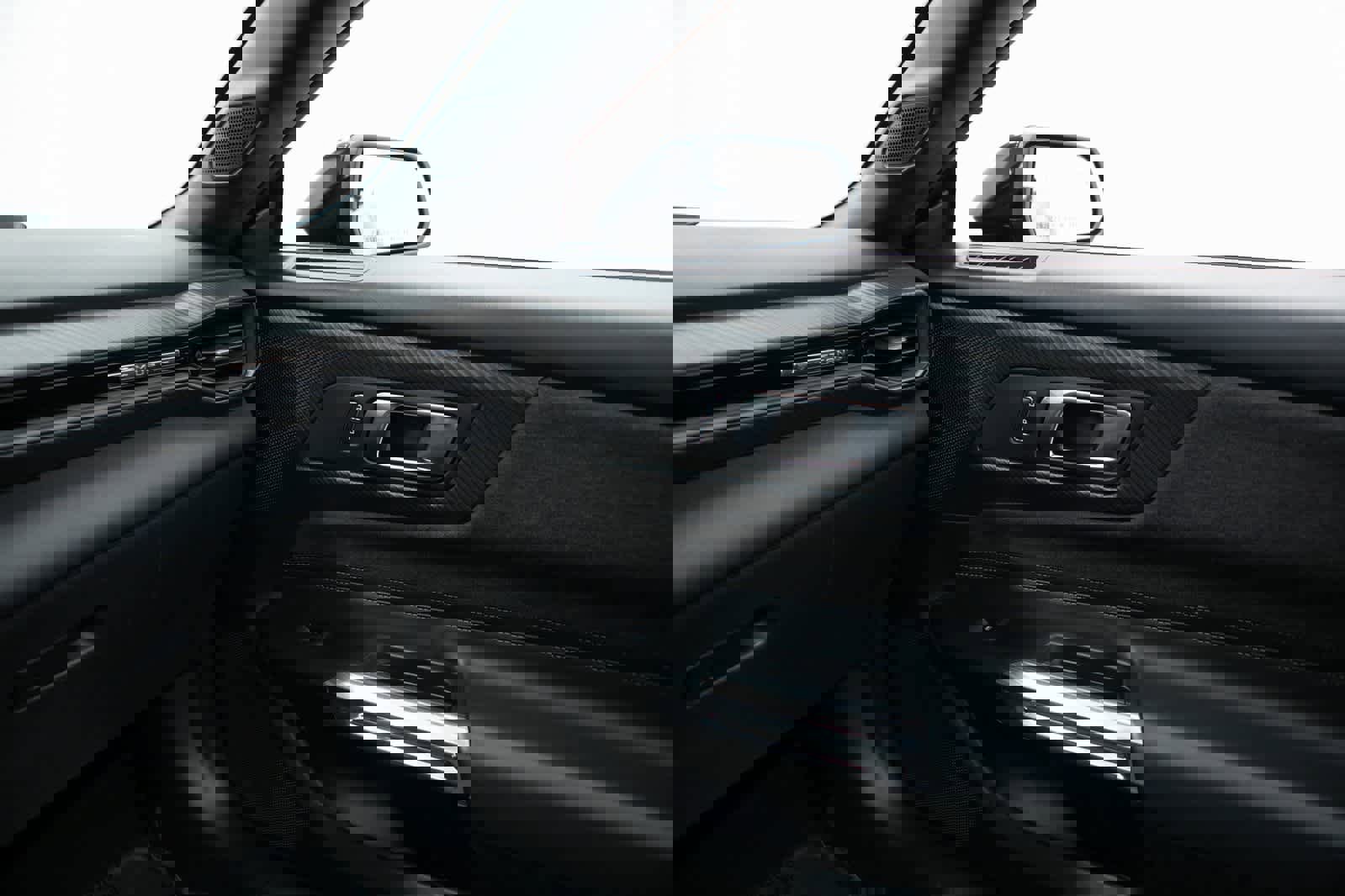 Used 2024 Ford Mustang EcoBoost image 24