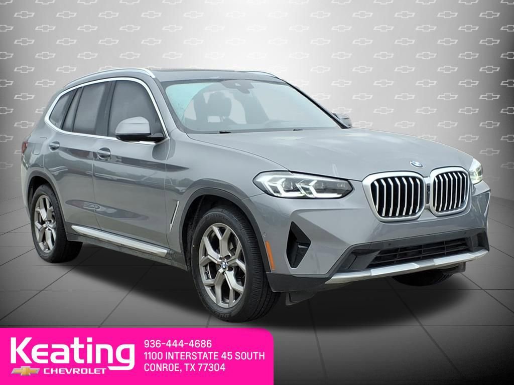 Used 2023 BMW X3 sDrive30i w/ Premium Package image 3
