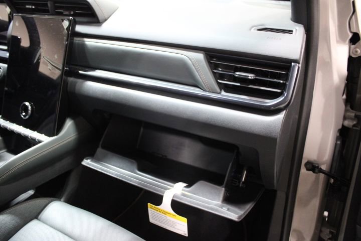 New 2026 GMC Terrain AT4 AWD/4WD image 26