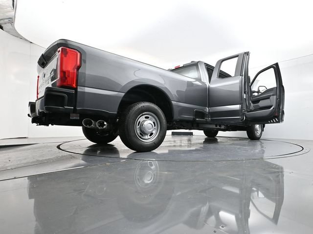 Used 2026 Ford F250 XL RWD image 40