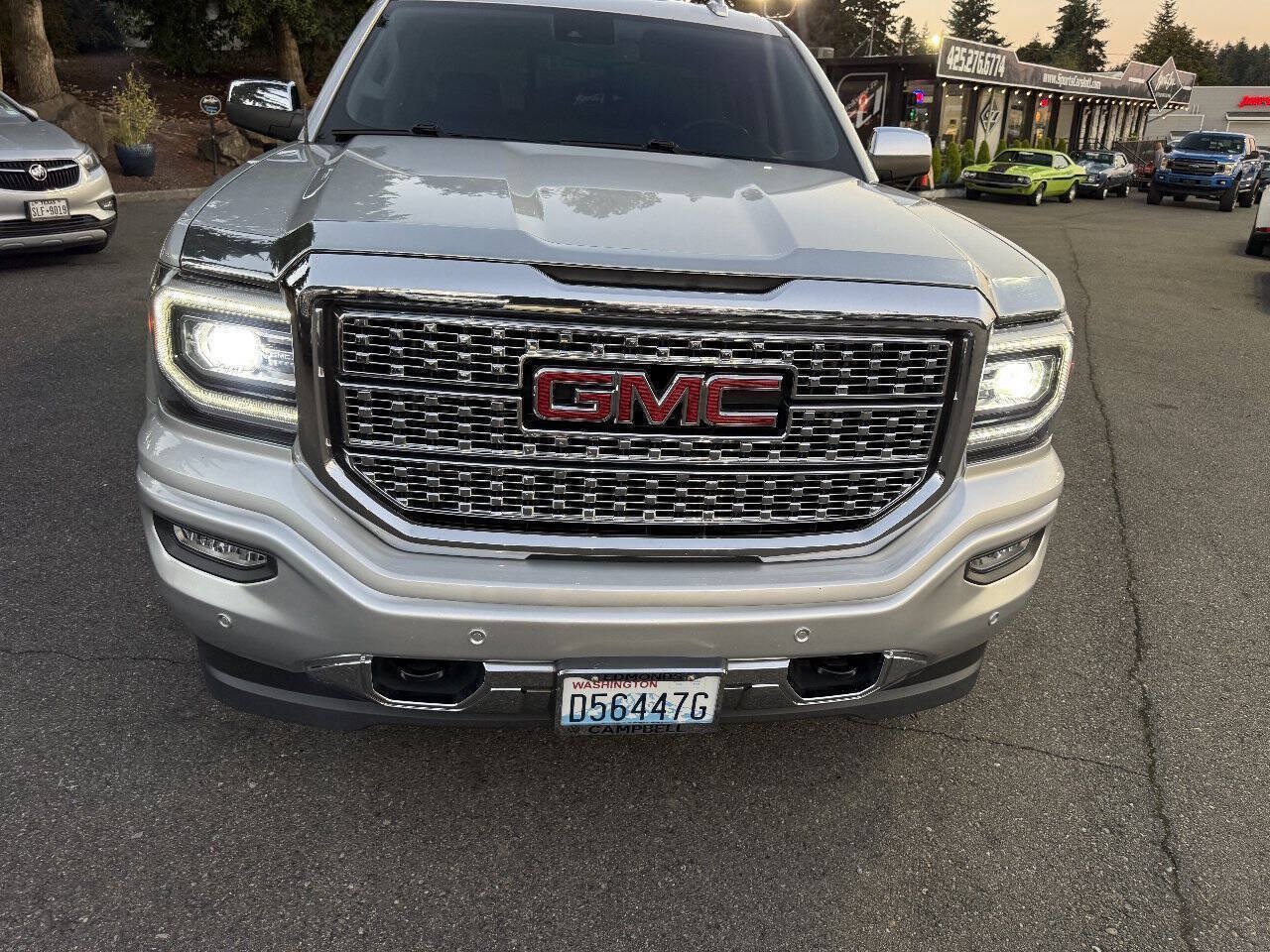 Used 2018 GMC Sierra 1500 Denali AWD/4WD image 13