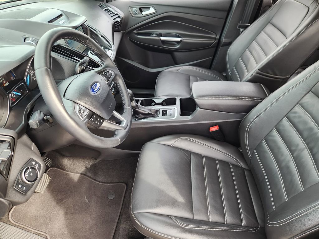 Used 2017 Ford Escape Titanium FWD image 10