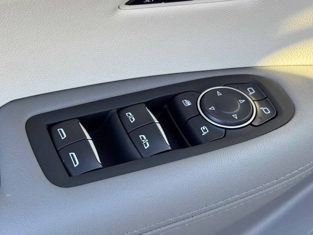 Used 2026 Cadillac XT5 Premium Luxury FWD image 19