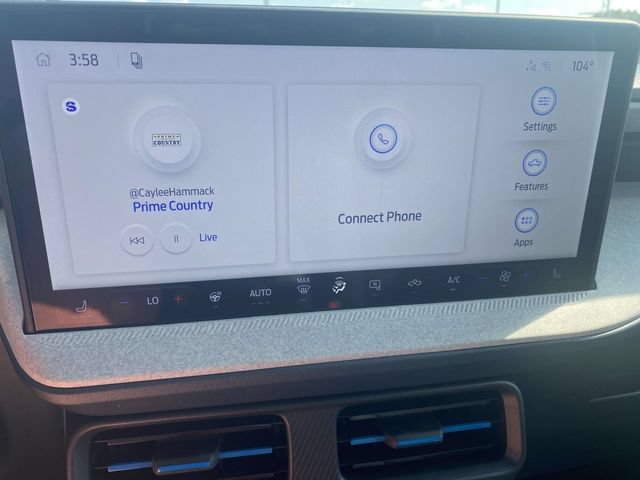 New 2026 Ford Maverick XLT w/ XLT Luxury Package FWD image 15