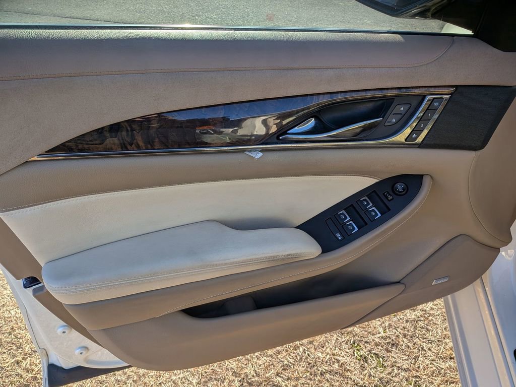 Used 2014 Cadillac CTS Luxury image 9