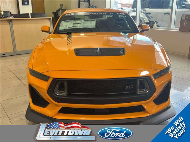 New 2026 Ford Mustang GT Premium w/ GT Performance Package RWD image 2