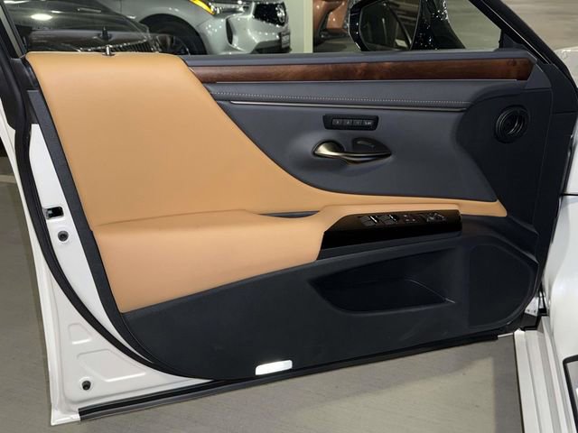 New 2025 Lexus ES 350 350 image 14