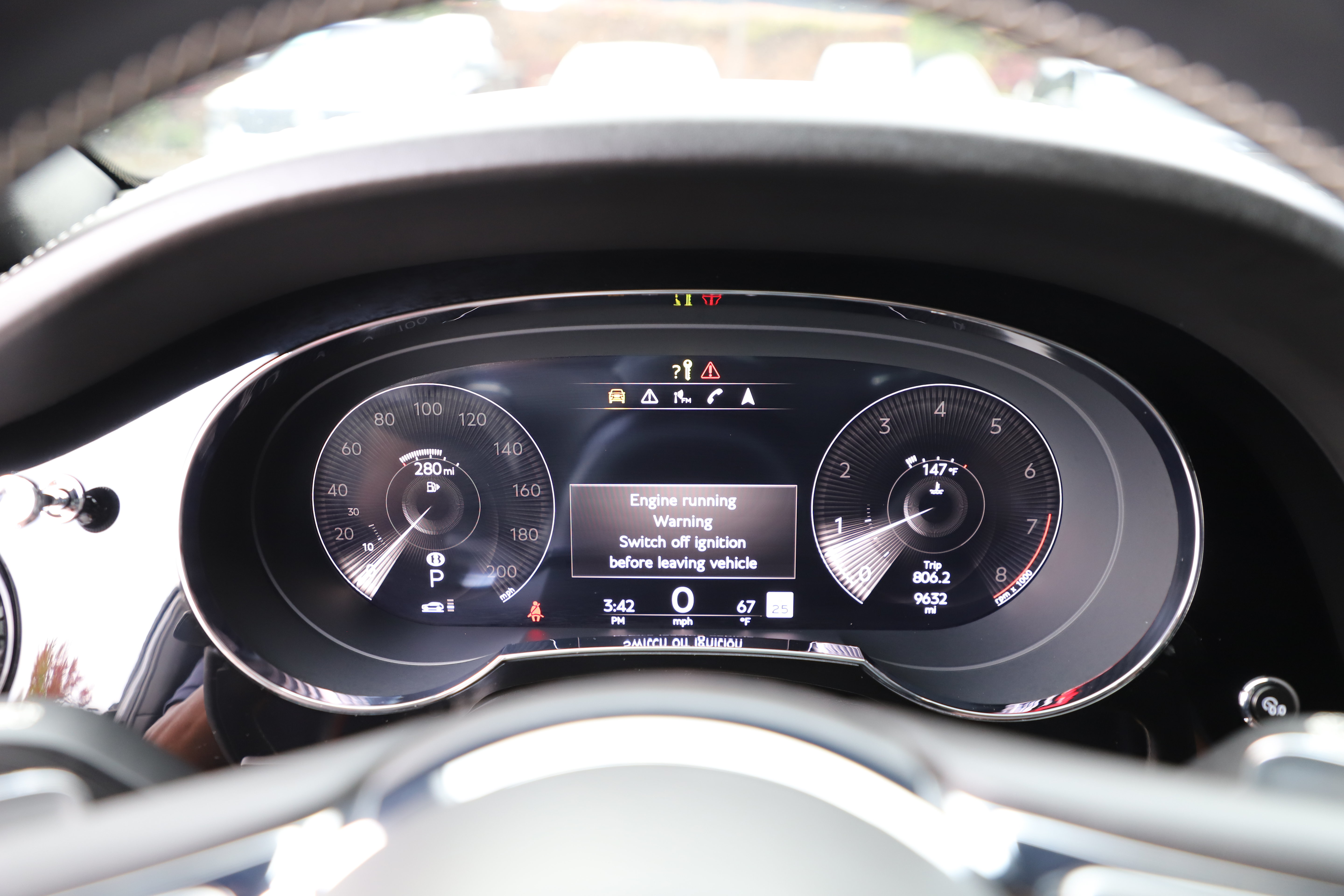 Used 2022 Bentley Bentayga AWD/4WD image 19