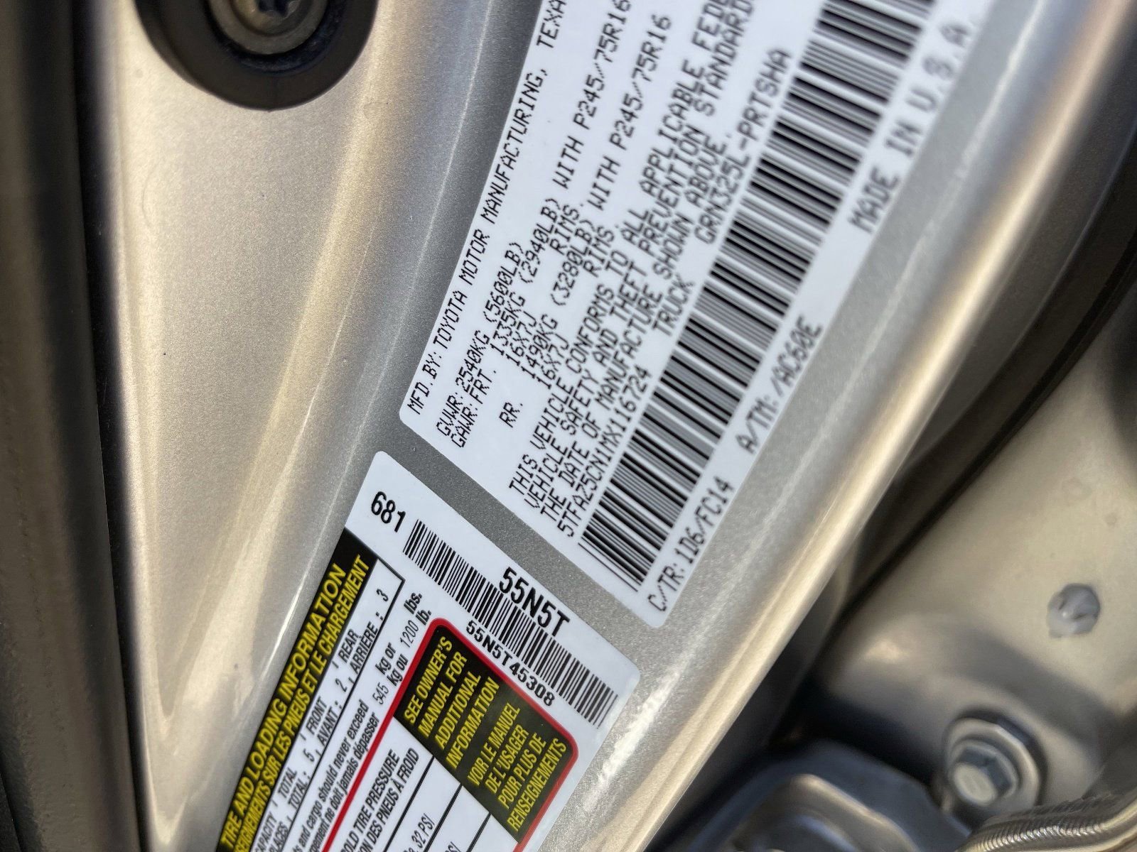 Used 2021 Toyota Tacoma SR5 RWD image 33
