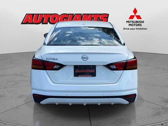 Used 2025 Nissan Altima 2.5 S FWD image 4