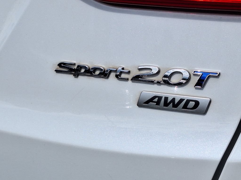 Used 2014 Hyundai Santa Fe Sport 2.0T AWD/4WD image 29
