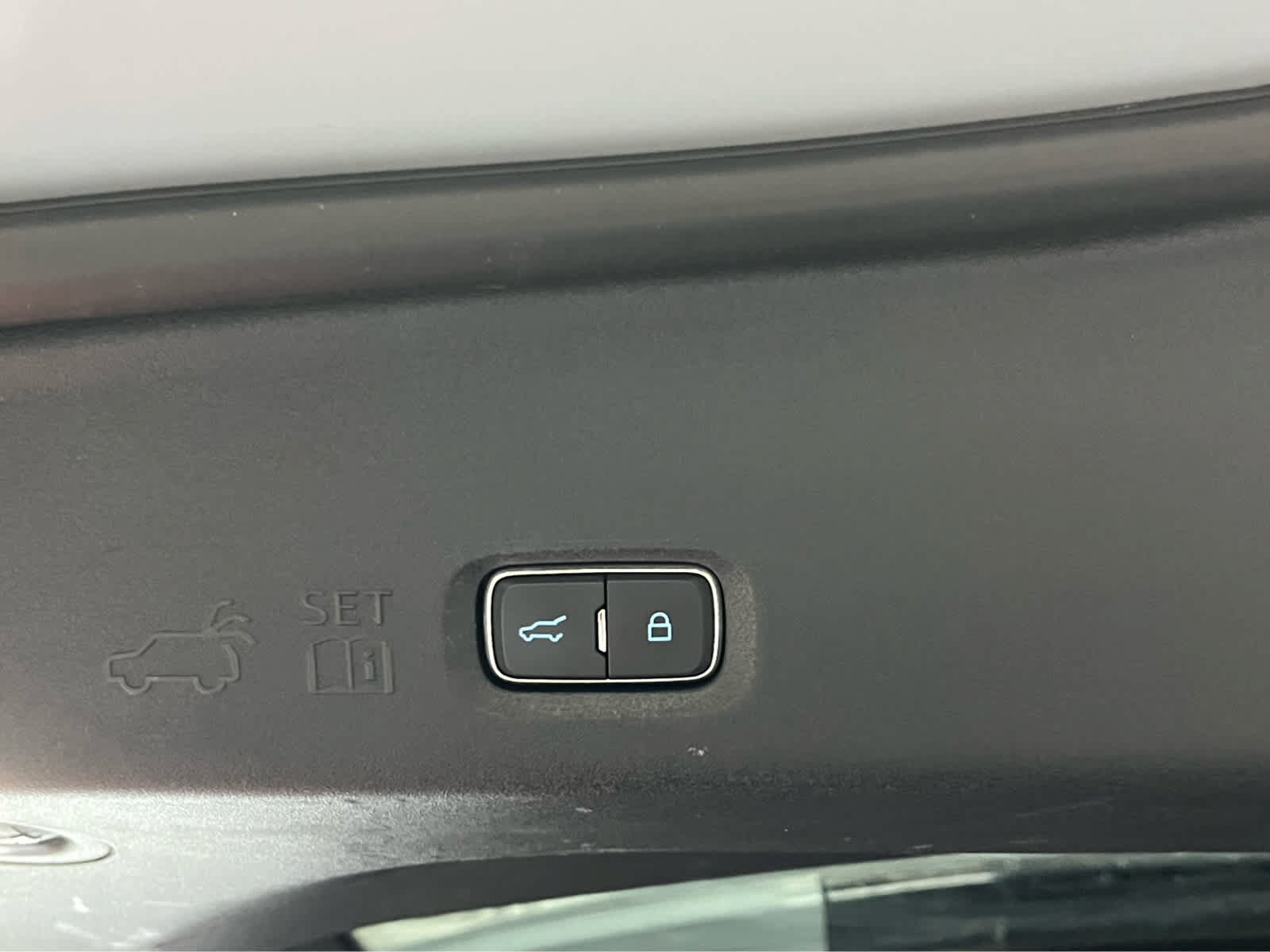Used 2025 Ford Expedition Max Active AWD/4WD image 8