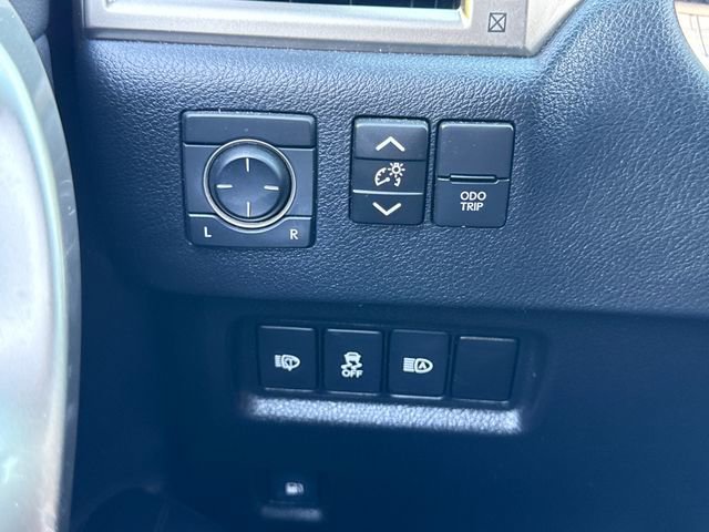Used 2020 Lexus GX 460 Premium w/ Premium Package AWD/4WD image 34