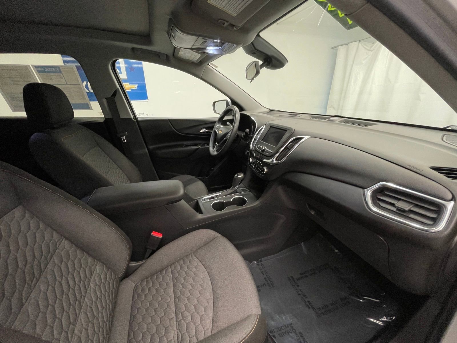 Used 2020 Chevrolet Equinox LT image 8