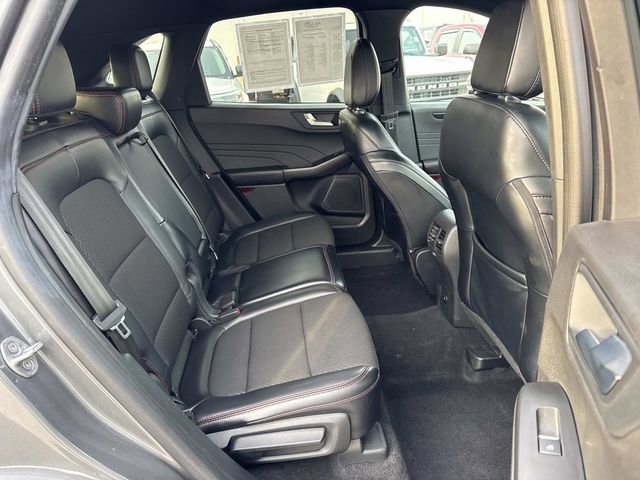 Used 2024 Ford Escape ST-Line image 13