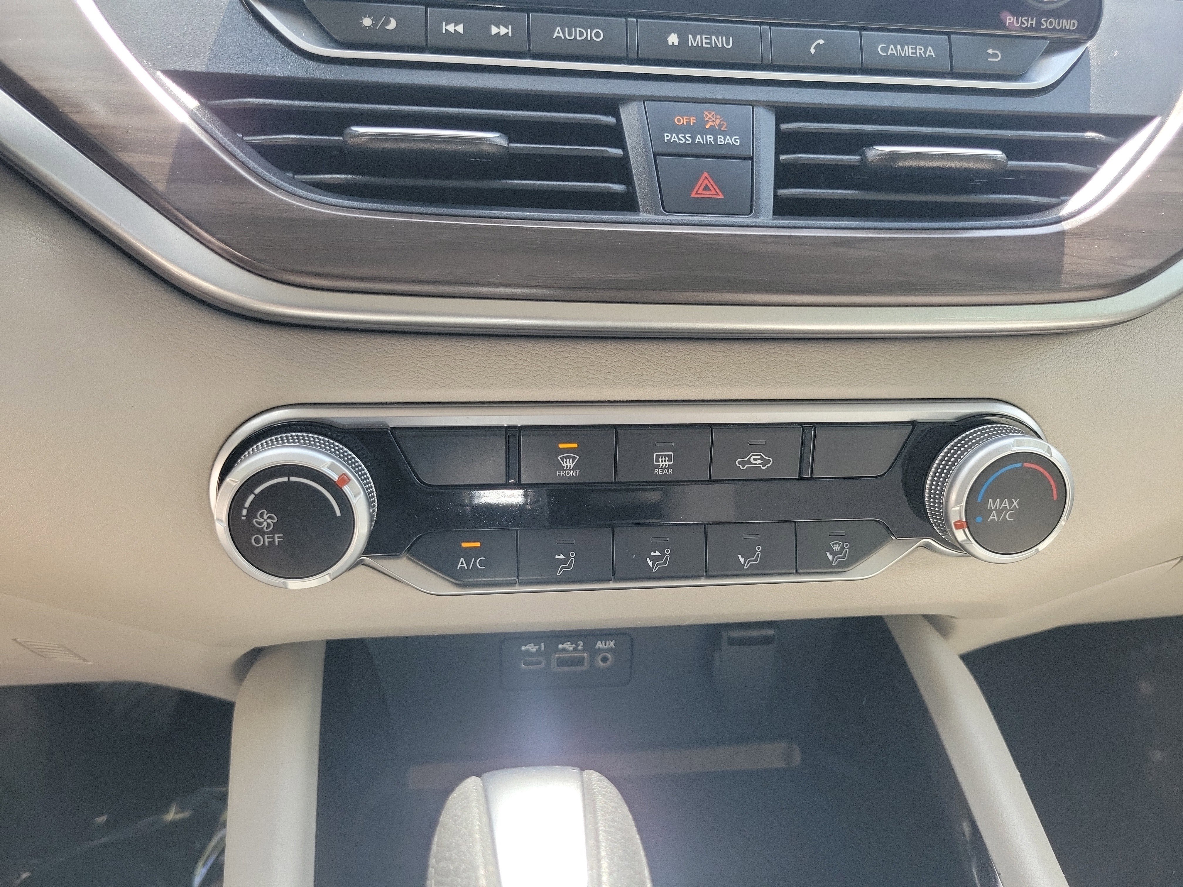 Used 2024 Nissan Altima 2.5 SV AWD/4WD image 28
