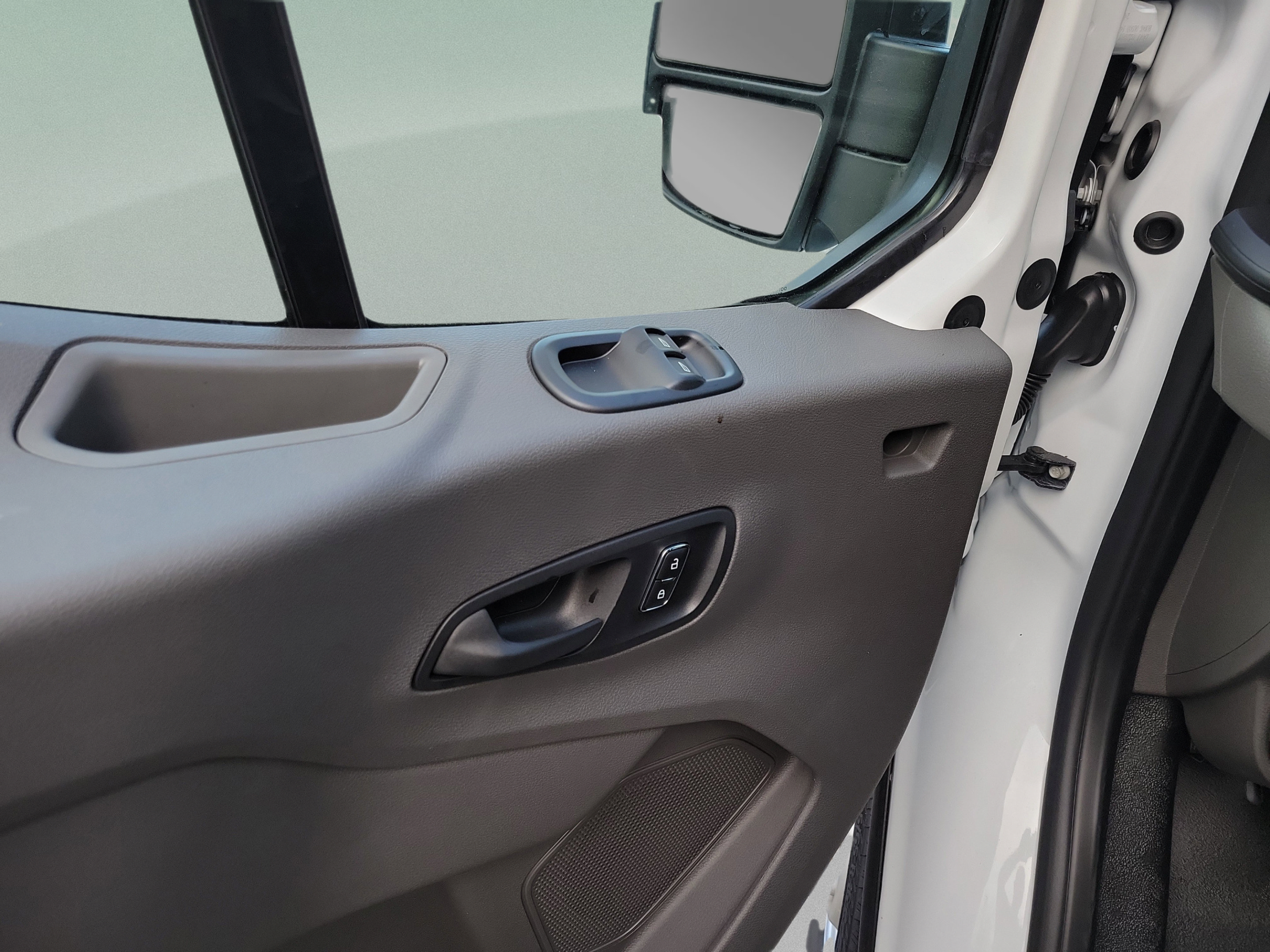 New 2025 Ford Transit 350 148 Low Roof AWD w/ Load Area Protection Package image 7