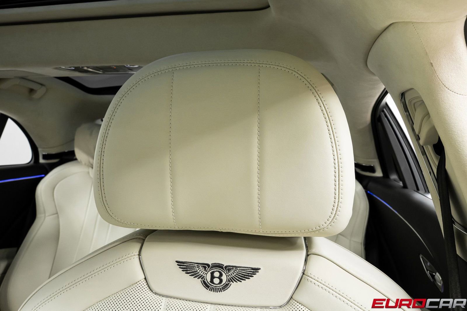 Used 2023 Bentley Flying Spur V8 AWD/4WD image 39