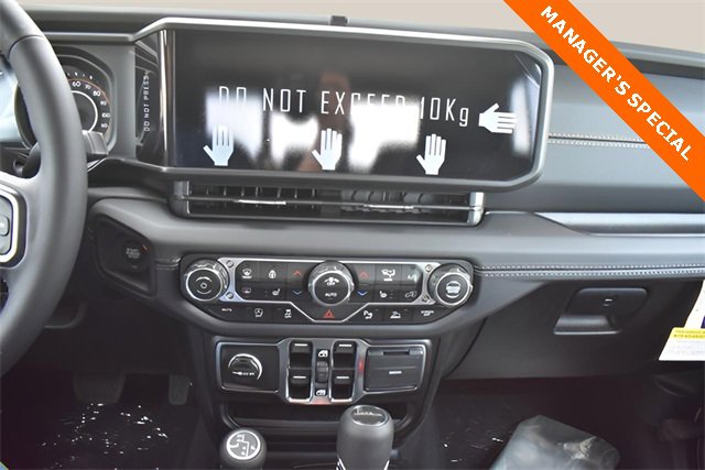 New 2025 Jeep Gladiator High Tide image 20