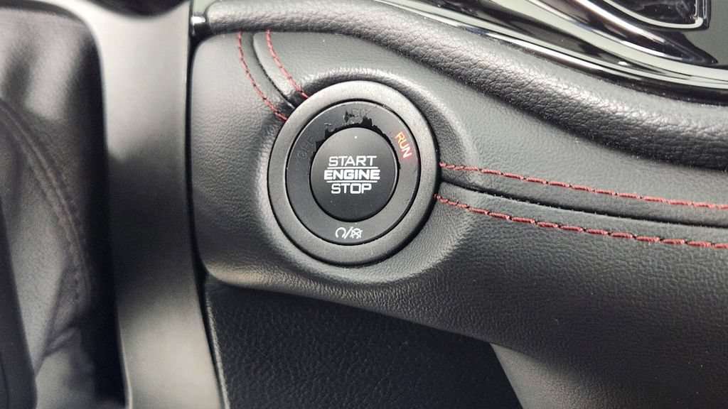 Used 2022 Dodge Durango R/T w/ Blacktop Package AWD/4WD image 26