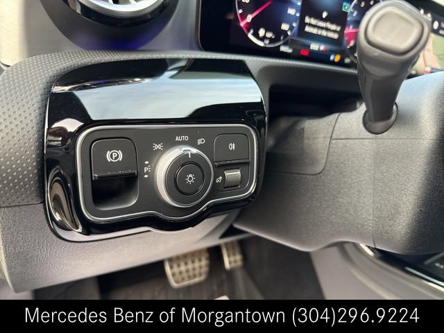 Used 2025 Mercedes-Benz CLA 250 4MATIC image 14