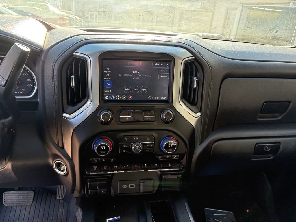 Used 2022 Chevrolet Silverado 2500 LTZ w/ LTZ Premium Package image 19