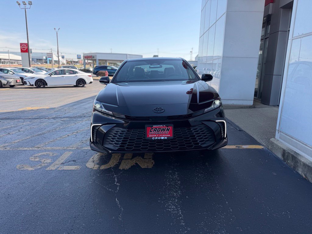 New 2026 Toyota Camry SE AWD/4WD image 2