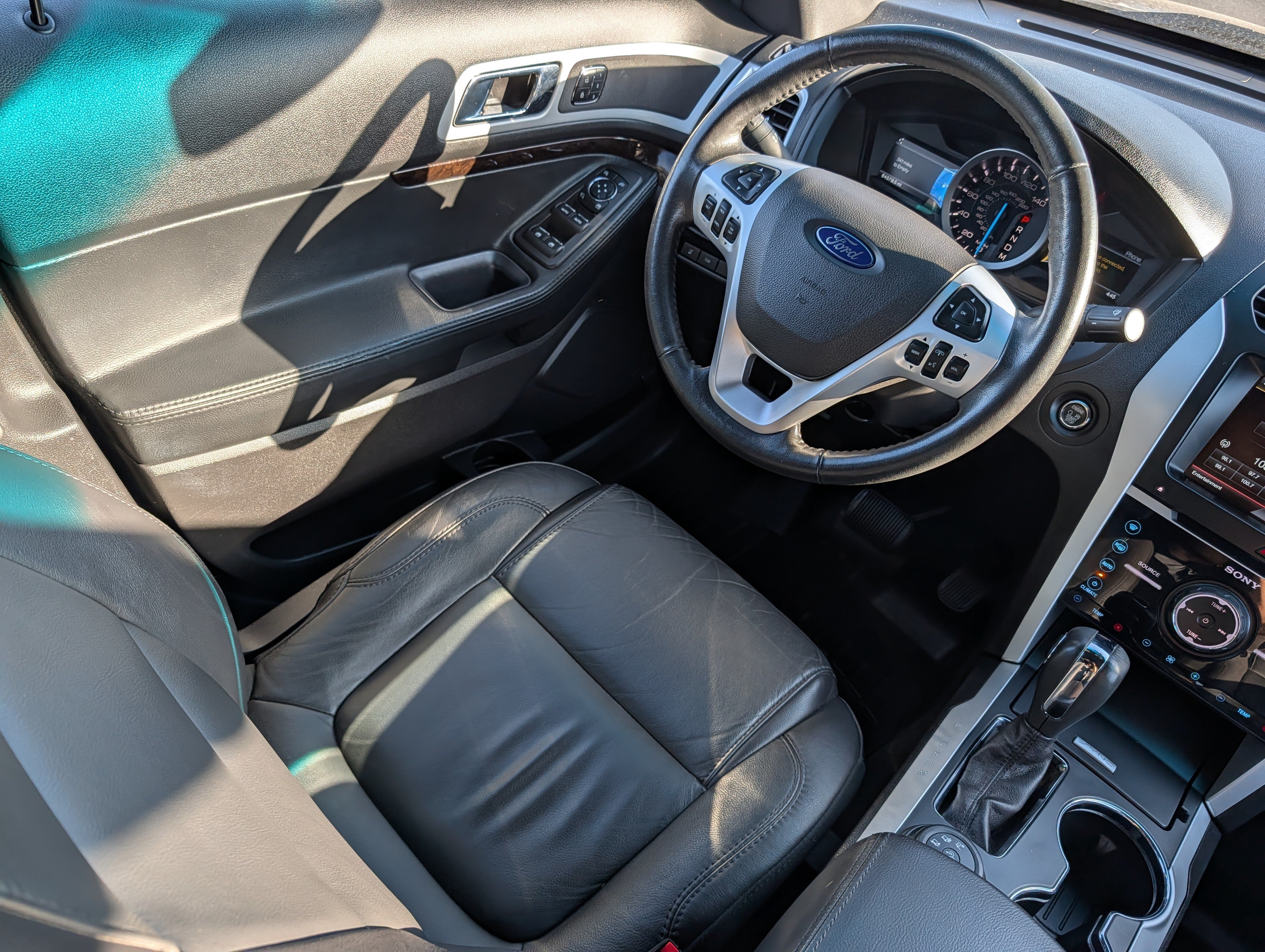 Used 2015 Ford Explorer Limited AWD/4WD image 9