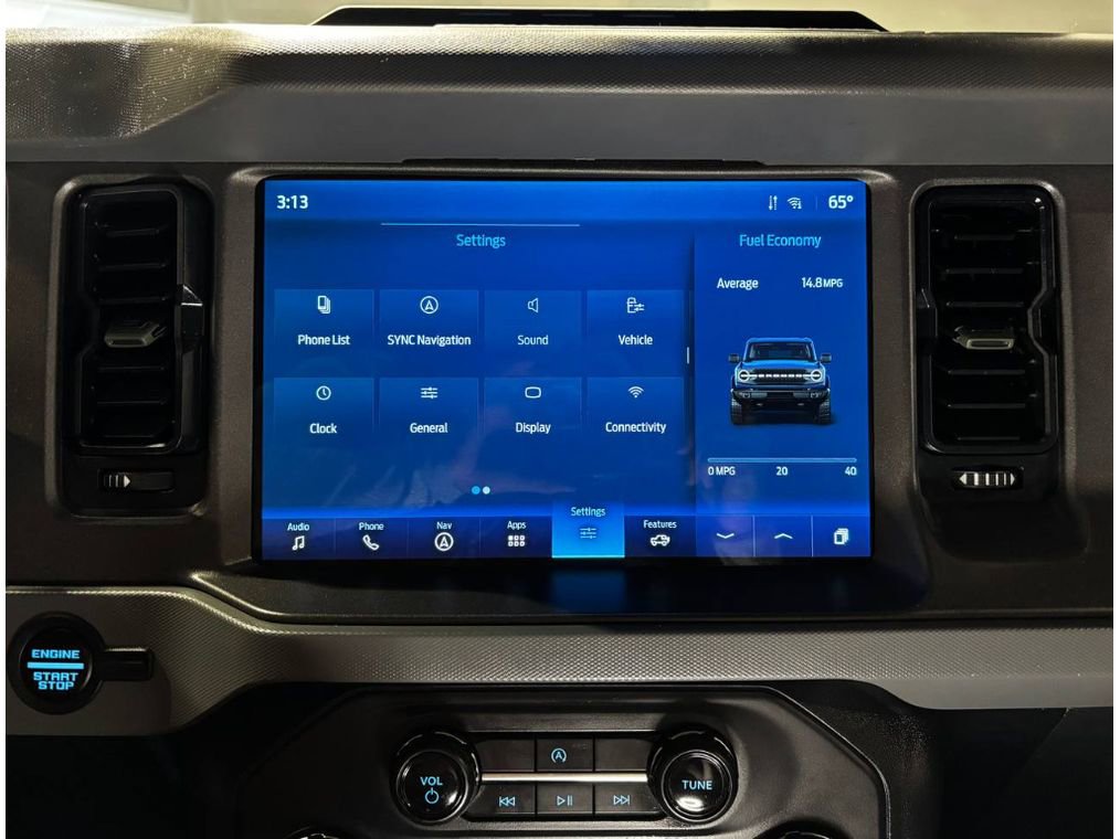 Used 2024 Ford Bronco Everglades image 30