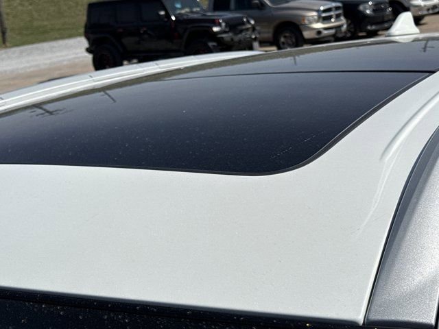 Used 2019 Nissan Murano Platinum w/ Cargo Package image 17