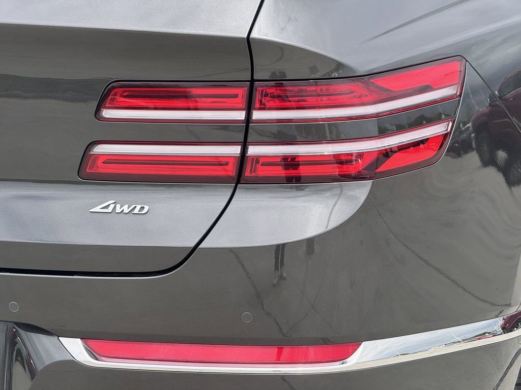 Used 2024 Genesis GV80 2.5T image 8