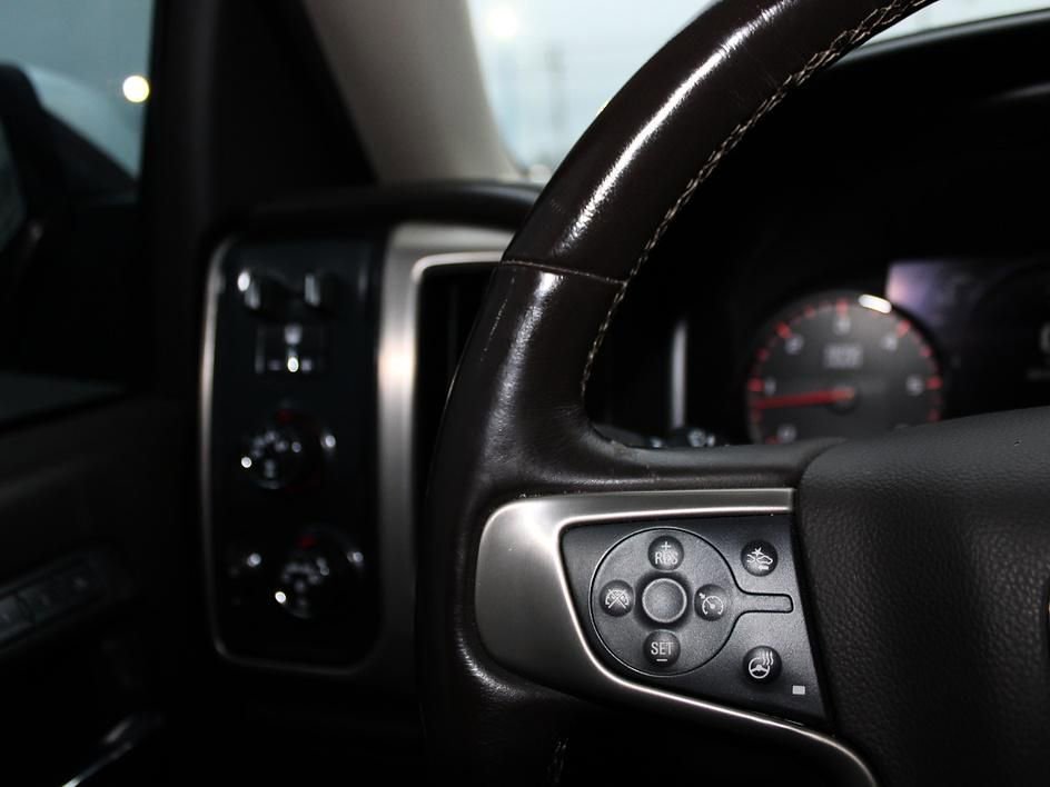 Used 2016 GMC Sierra 1500 Denali w/ Enhanced Driver Alert Package AWD/4WD image 16